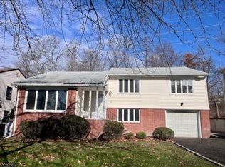 7 Buckingham Rd, West Orange Twp., NJ 07052