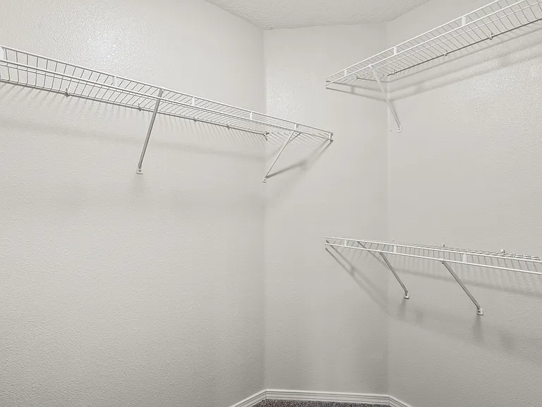8416 Magenta Rd NW — Photo 10