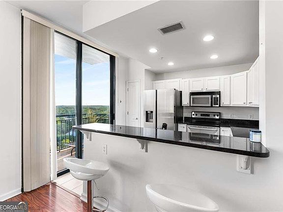 3rd image of 3040 Peachtree Rd NW Unit 1205