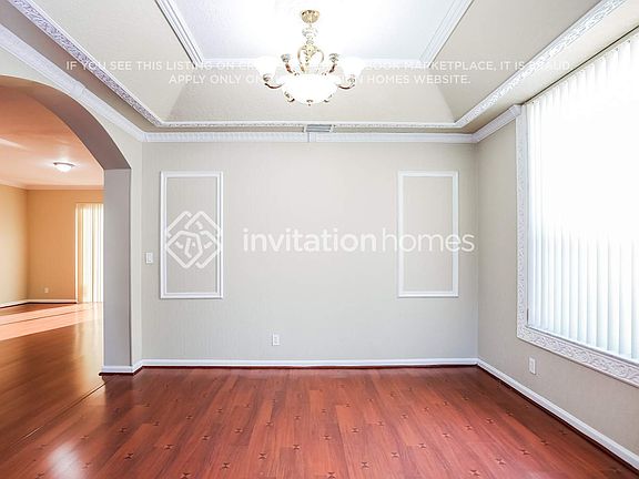 5th image of 1560 SW 194th Ave
