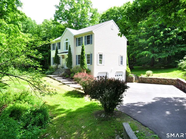 12 Revere Road, New Milford, CT 06776