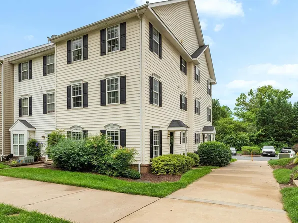 2116 Bristol Dr #16, Frederick, MD 21702