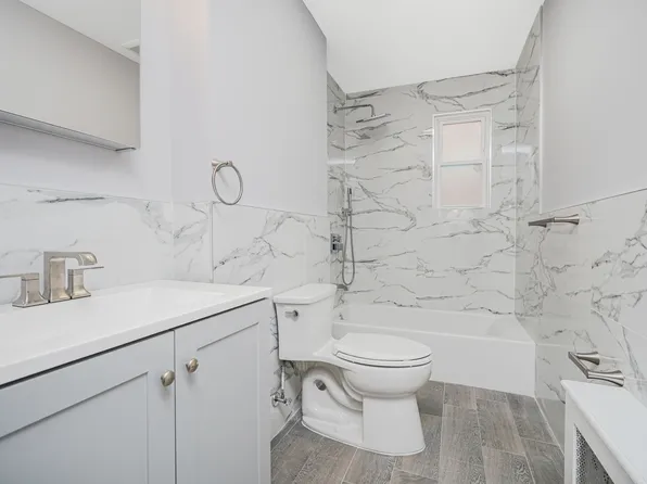 200 Bay 7th Street image 19 of 49