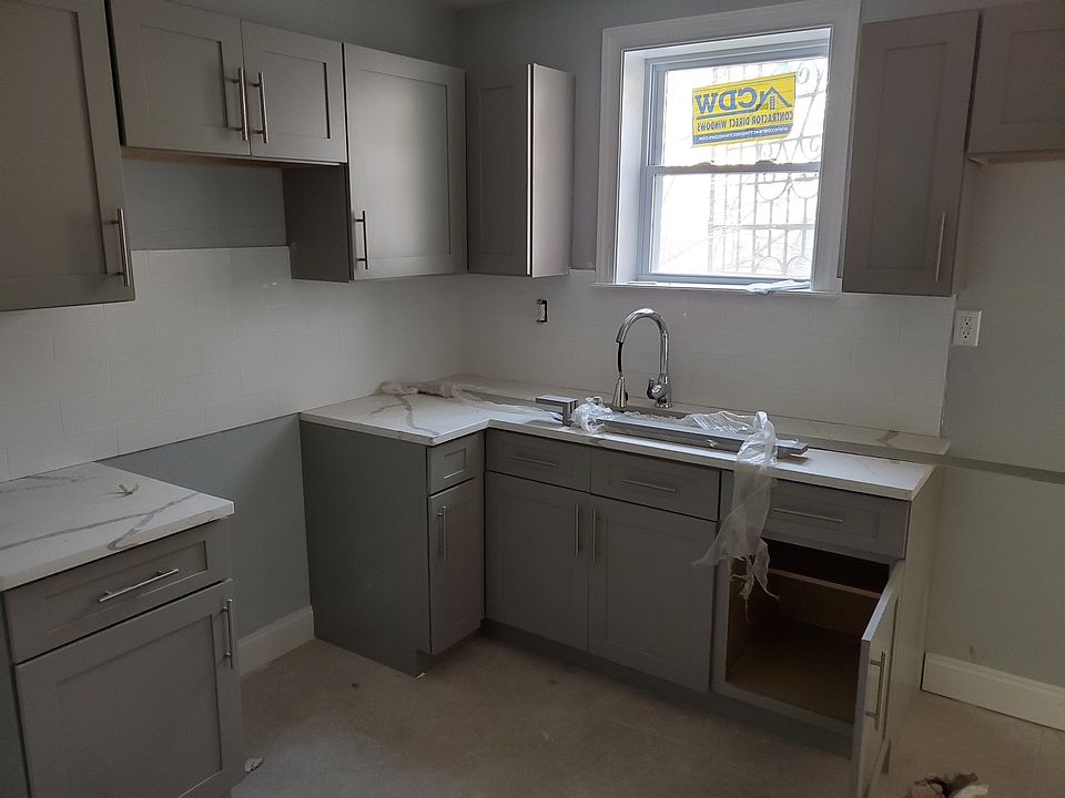 1st image of 351 Mulberry St #1Q