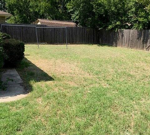 4th image of 5801 Rayburn Dr