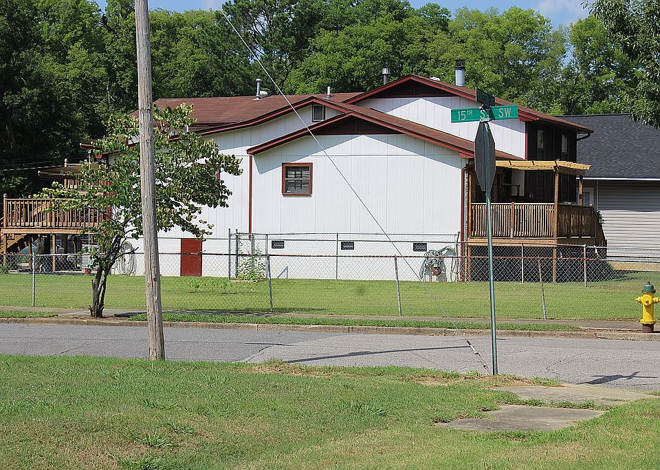 2nd image of 1440 Princeton Ave SW