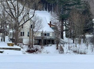 1449 State St #30, Wells, NY 12190