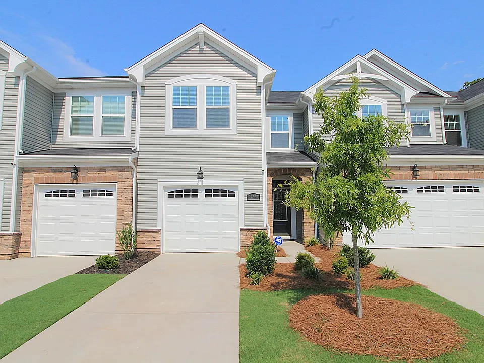 14862 Tamarack Dr
