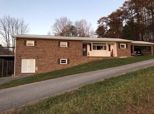 31 Elwood Ln, Flatgap, KY 41219