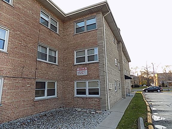 3rd image of 3017 S Harlem Ave APT 1A