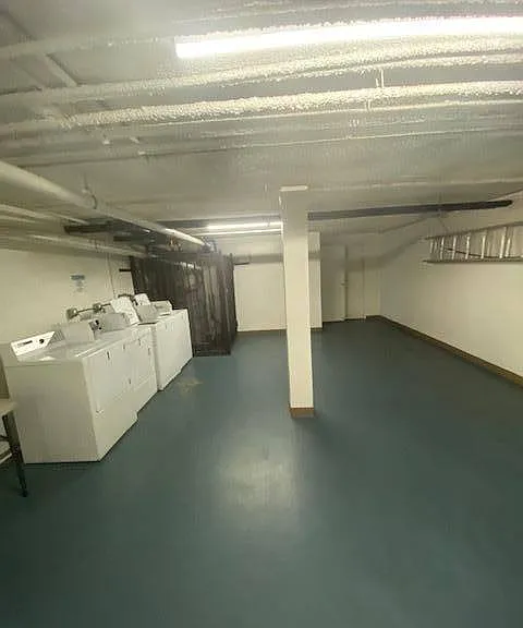 4014 Stevely Ave. — Photo 11