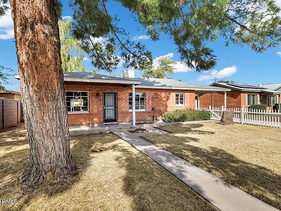 3rd image of 2842 E CHEERY LYNN Road