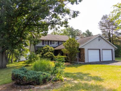 2 Wellington Dr, Endicott, NY, 13760