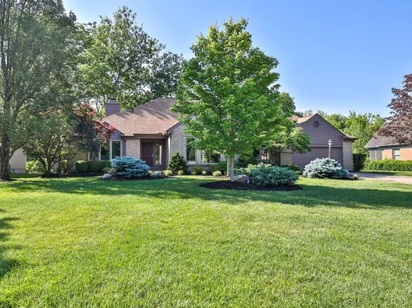 10050 Pond Woods Ln, Cincinnati, OH 45241
