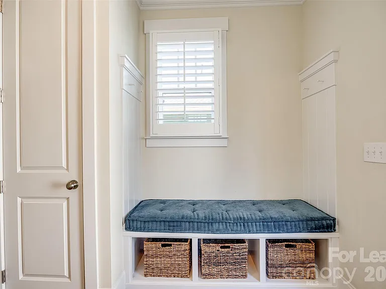 795 Digby Rd — Photo 12