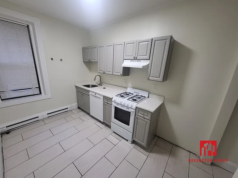111 Saint Paul St #3F — Photo 2