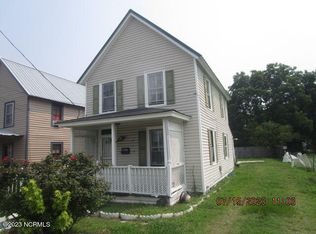 720 Richardson St, Elizabeth City, NC 27909
