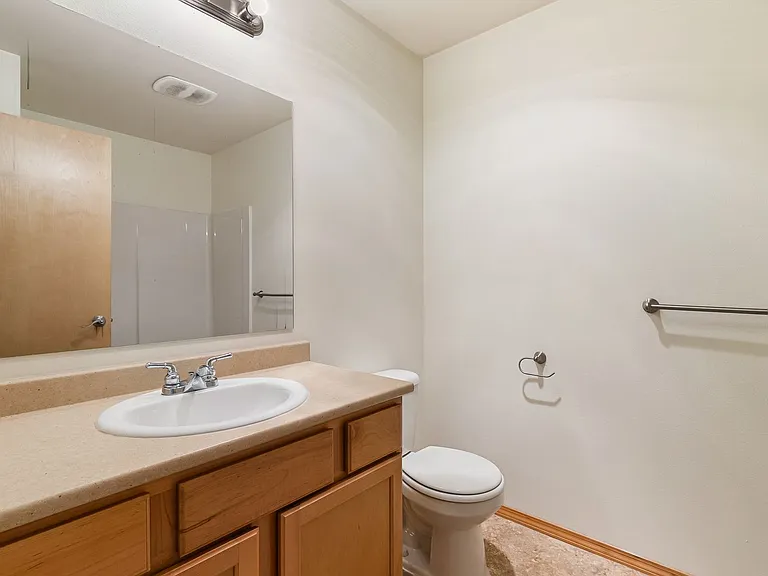 3343 Northwest Ave — Photo 15