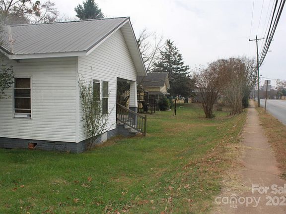 4th image of 122 Dillashaw Dr