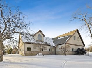 16W125 89th St, Burr Ridge, IL 60527