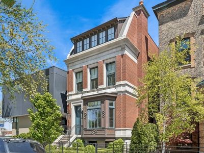 1855 N Hermitage Ave, Chicago, IL, 60622