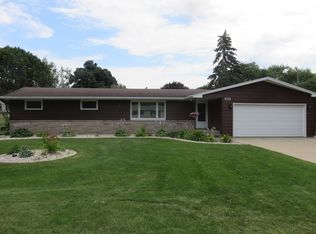 511 W Capitol Dr, Appleton, WI 54911