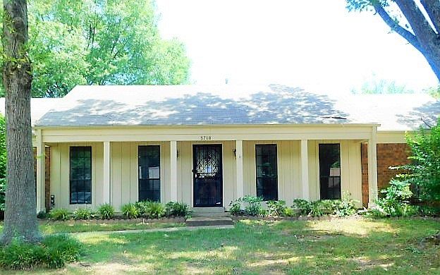 1st image of 3718 Misty Oak Dr