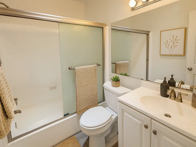 2 bedroom 2 bathroom bathroom