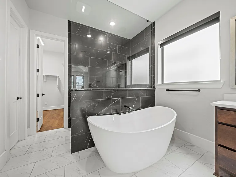 19110 Wimberly Hills Ln — Photo 17