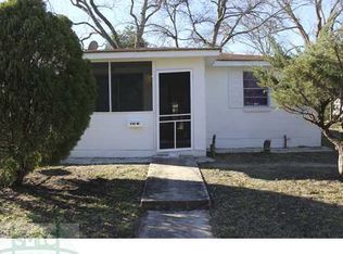 207 1/2 Cumming St, Savannah, GA 31415