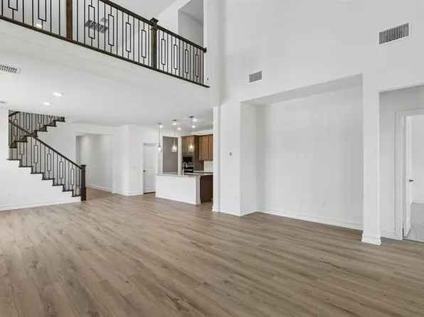 1812 Briarcrest Dr, Celina, TX