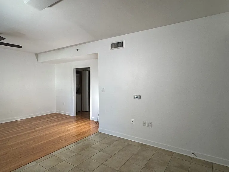 515 E Capitol Ave #104 — Photo 10