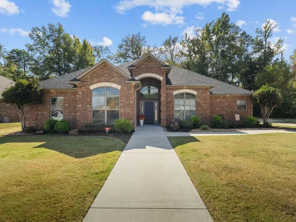 3705 Melody Ln, Texarkana, TX 75503