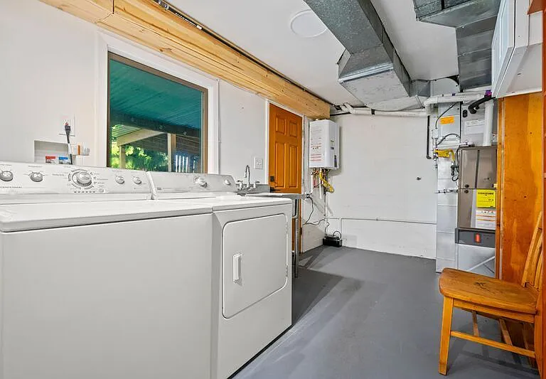 16253 13th Ave SW — Photo 18