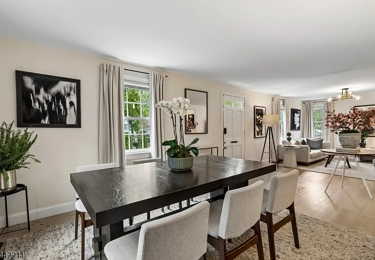 24 Iris Rd — Photo 11