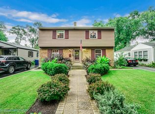 1131 Hickory Rd, Homewood, IL 60430