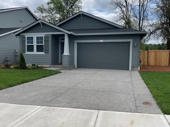 1924 Branch Creek Dr, Longview, WA 98632