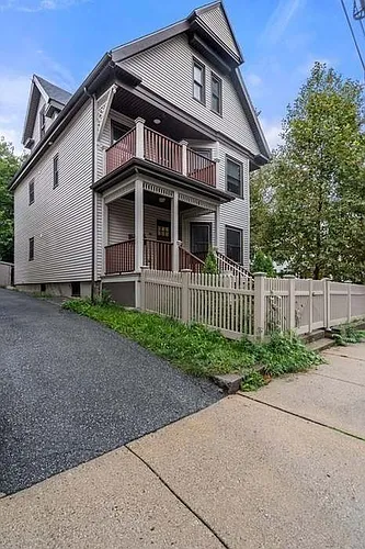 40 Grant St #1 Photo 1
