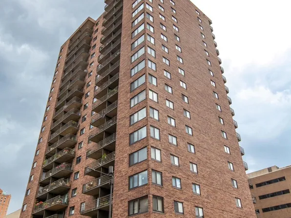 26 10th St W Unit 601, Saint Paul, MN 55102