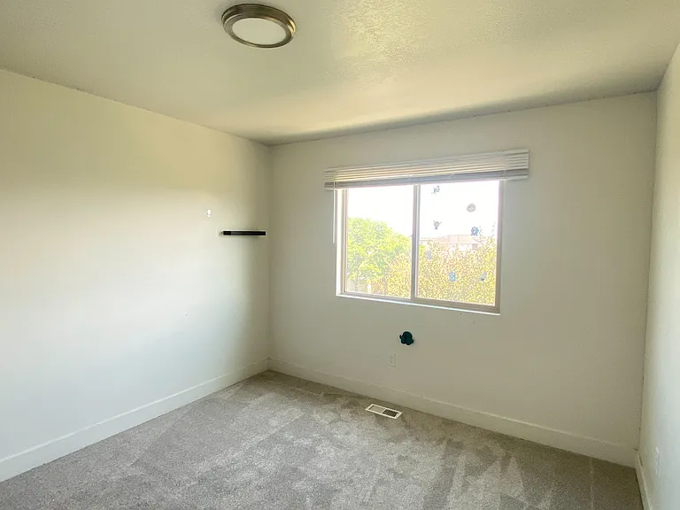 127 W Harvest Village Ln — Photo 9
