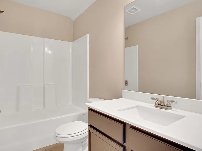5157 Parkwood Dr — Photo 13