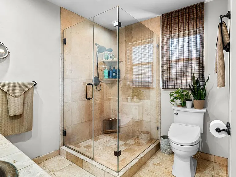 510 Northgate Dr — Photo 29
