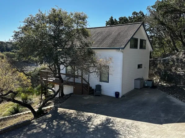 1118 Blue Bill Cove Dr, Pipe Creek, TX 78063