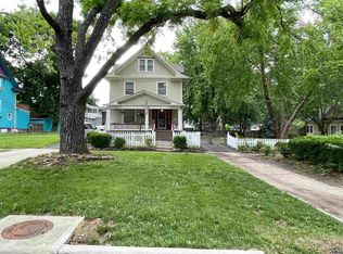 1131 SW Western Ave, Topeka, KS 66604