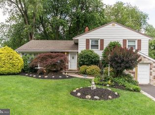 1171 Ballytore Rd, Huntingdon Valley, PA 19006