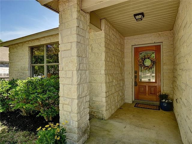 1st image of 2308 Cottontail Dr