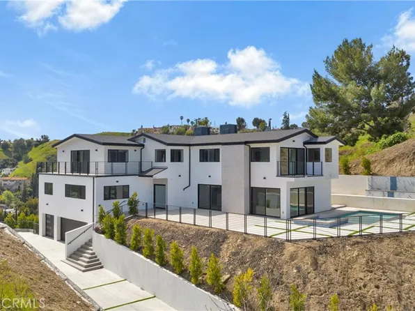 5099 Llano Dr, Woodland Hills, CA 91364