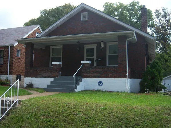 3818 Nelson Dr, Saint Louis, MO 63121