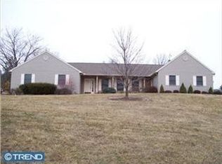 222 Lorane Rd, Reading, PA 19606