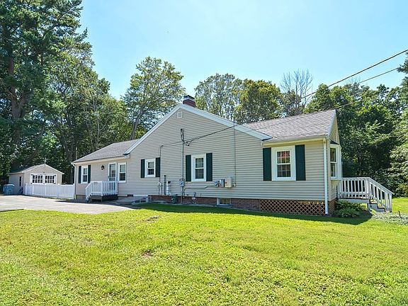 3rd image of 57 Summer St